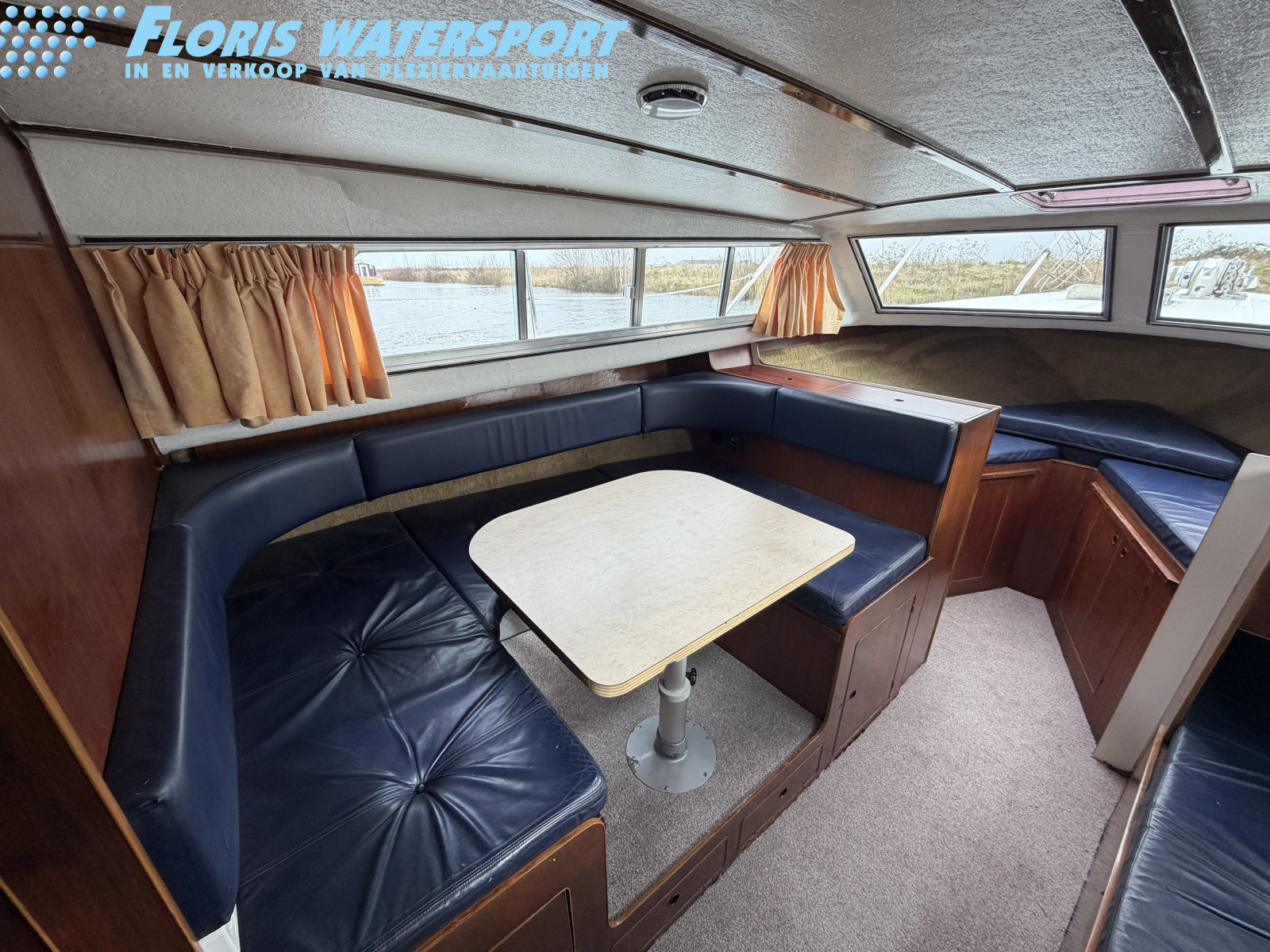 foto: 5 Amerglass 32 AK