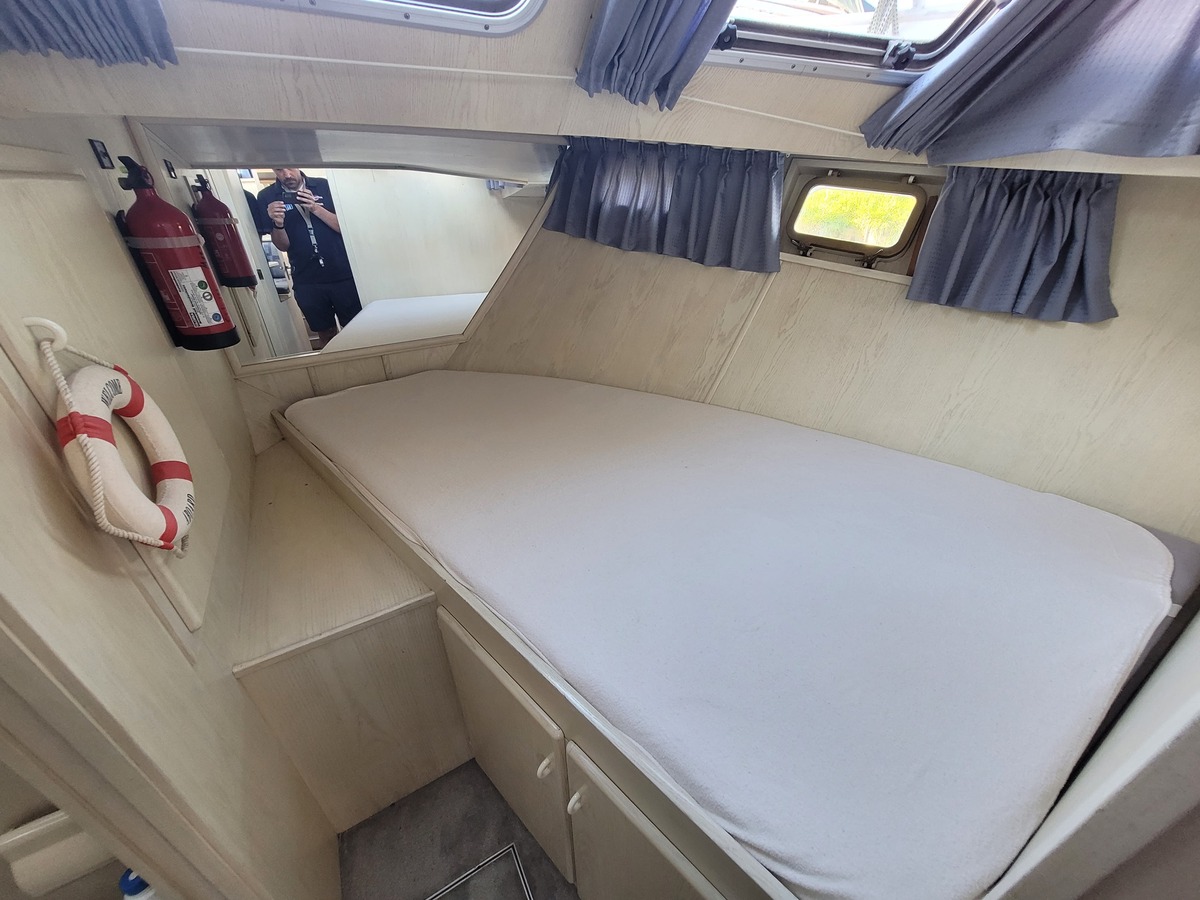 foto: 46 Linssen  42 SL 