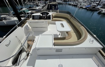 foto: 28 Princess 50 Fly