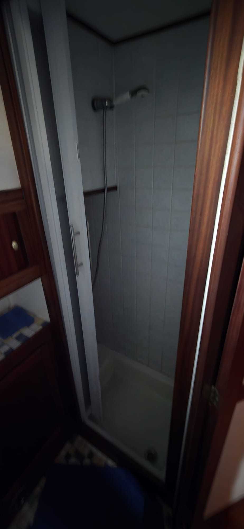 foto: 5 Classic Motor Yacht 14.85