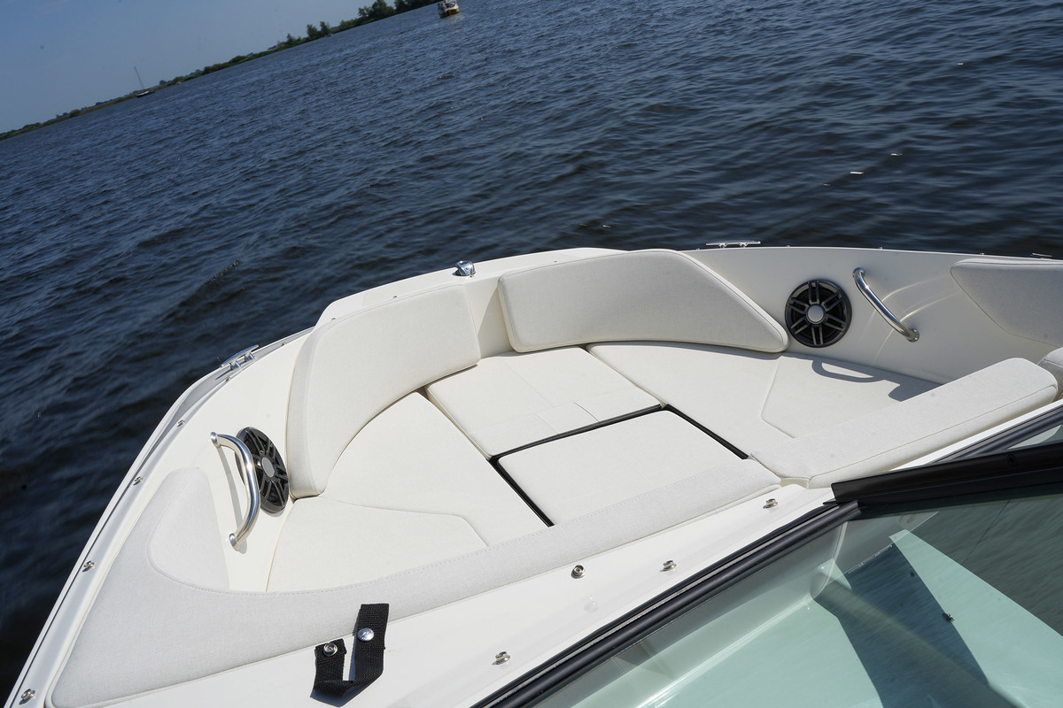 foto: 4 Sea Ray 210