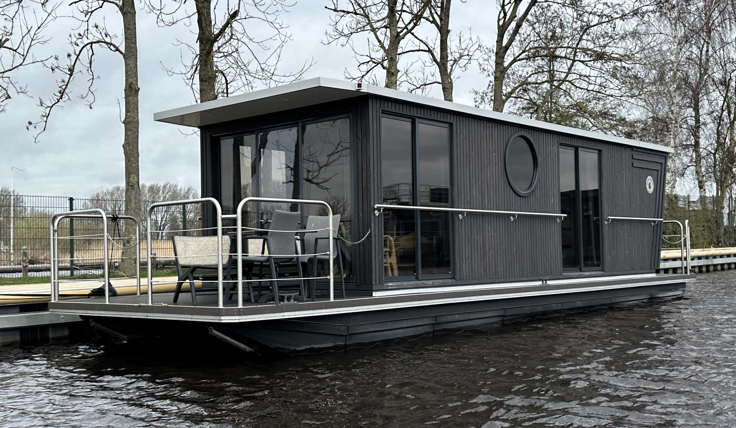 hoofdfoto: 1 Nordic Season NS 36 Eco 23m2 Houseboat