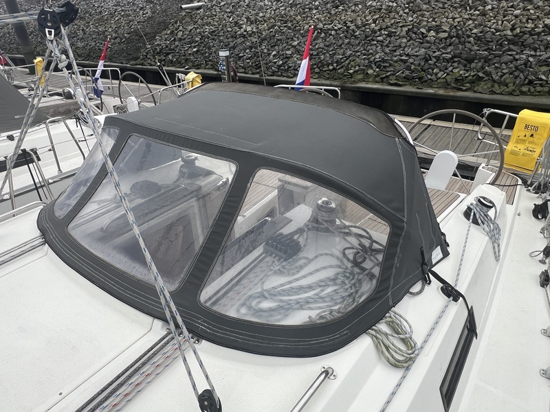 foto: 5 Bavaria Cruiser 37-3