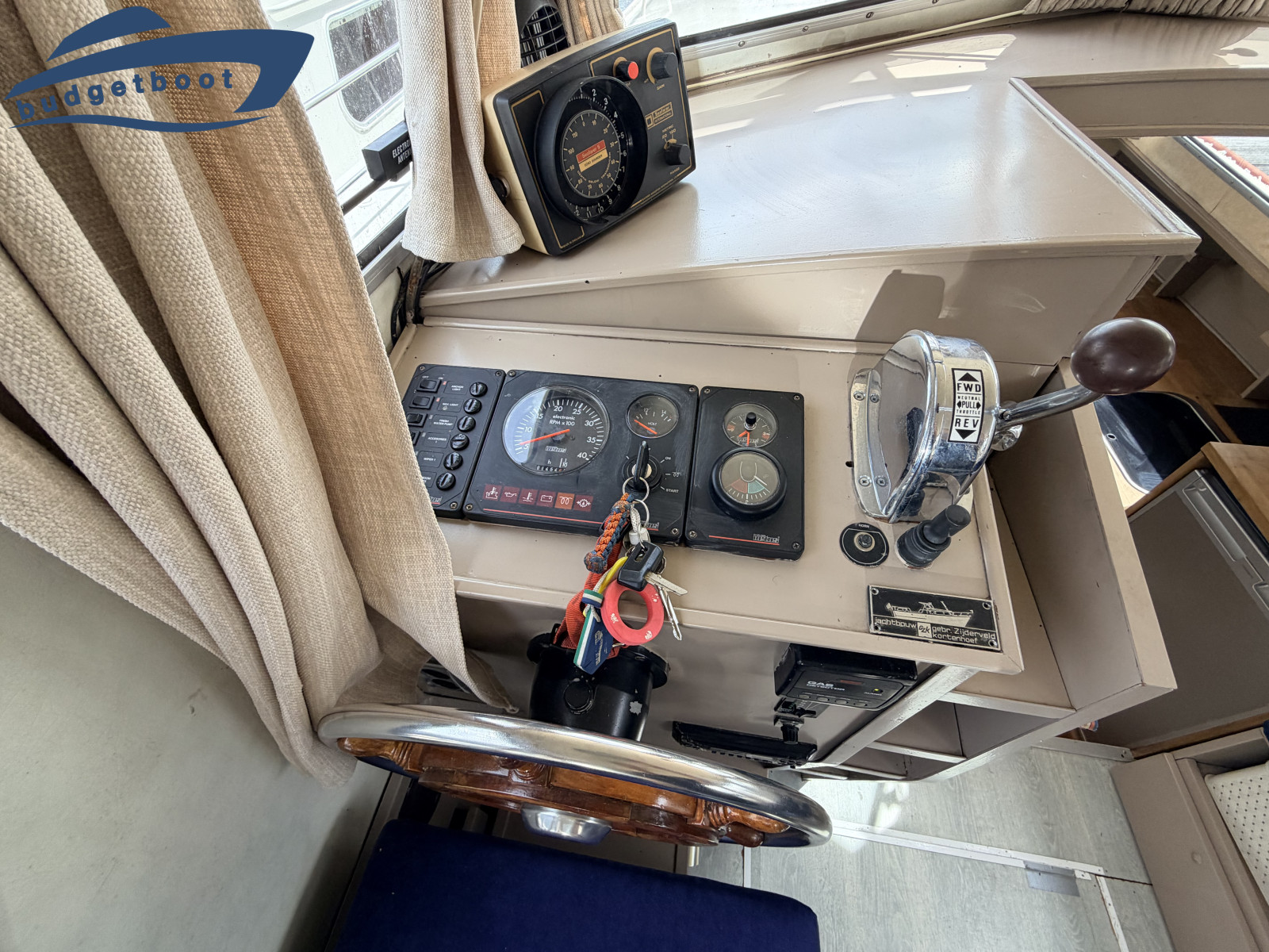 foto: 18 Curtevenne 930
