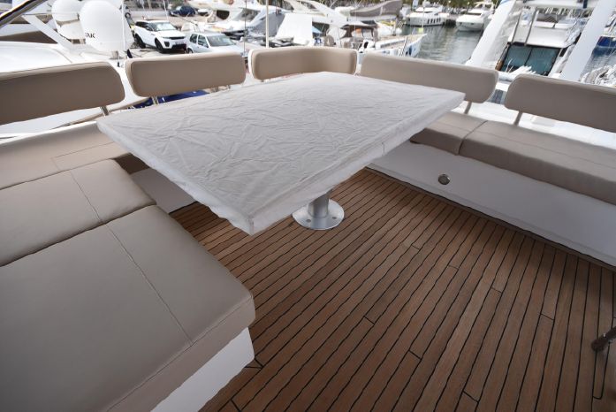 foto: 4 Fairline Squadron 55