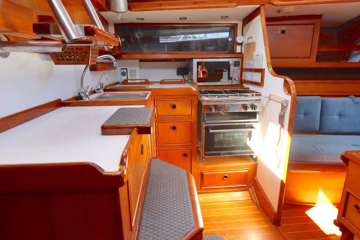 foto: 4 Holman & Pye Red Admiral 36