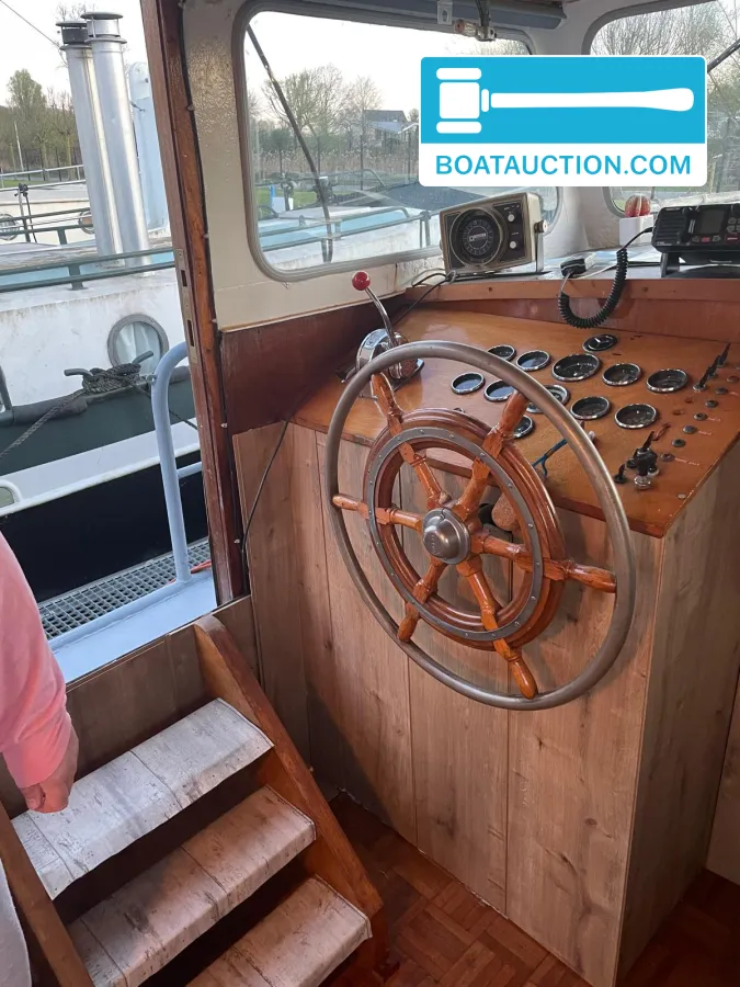 foto: 68 Motor cruiser 1235