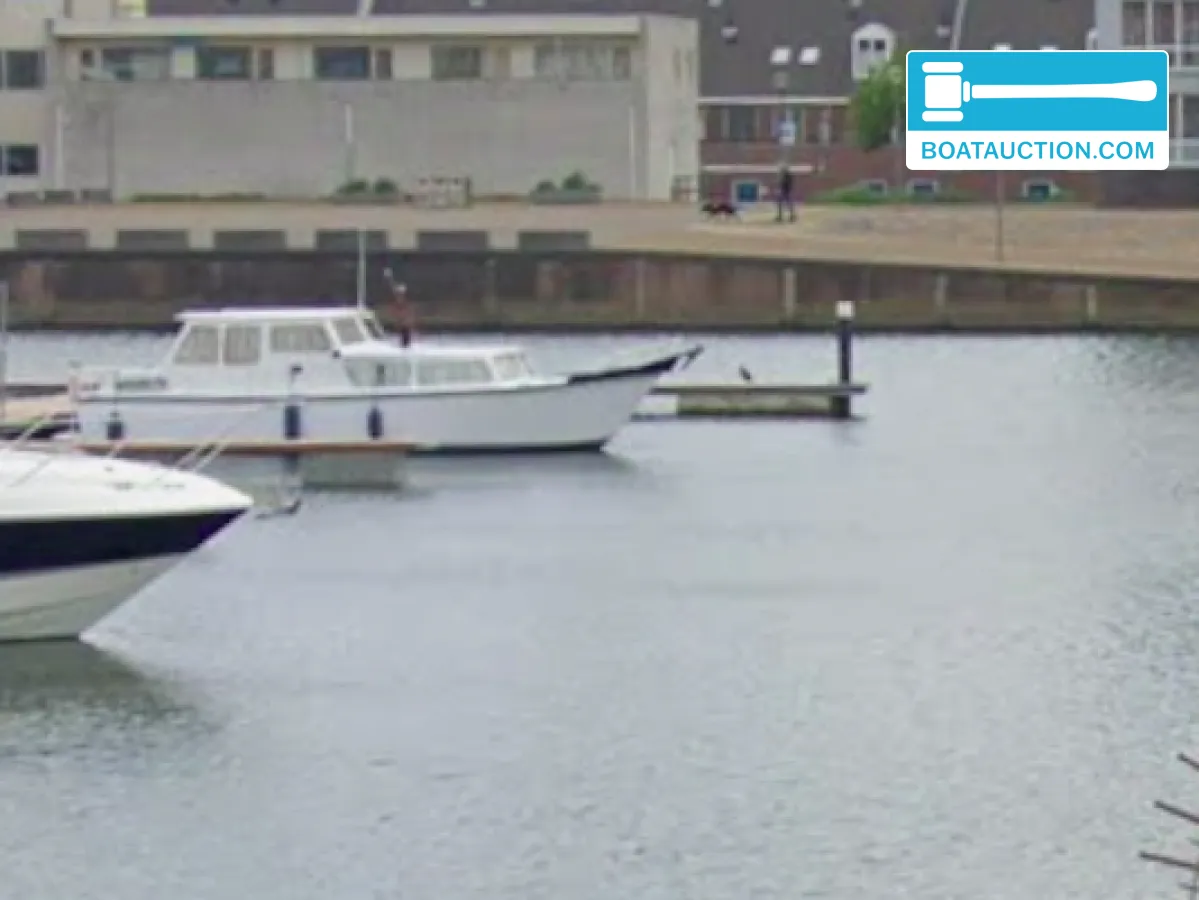 foto: 20 Motorboat 1050