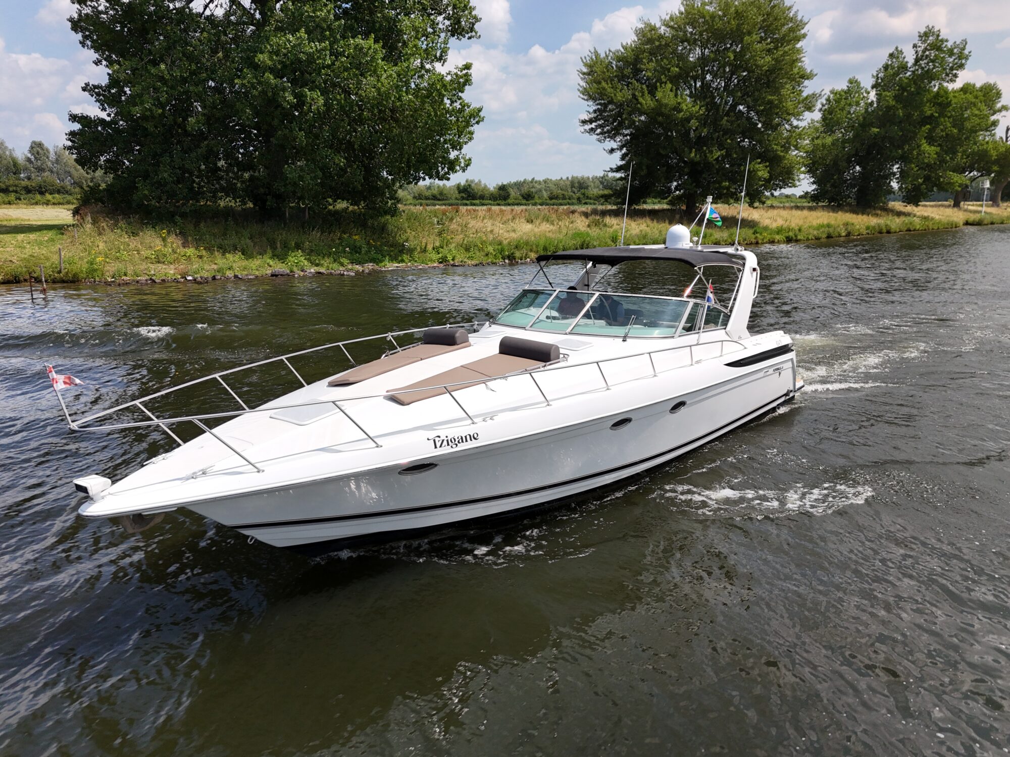 foto: 6 Formula Formula 41 PC