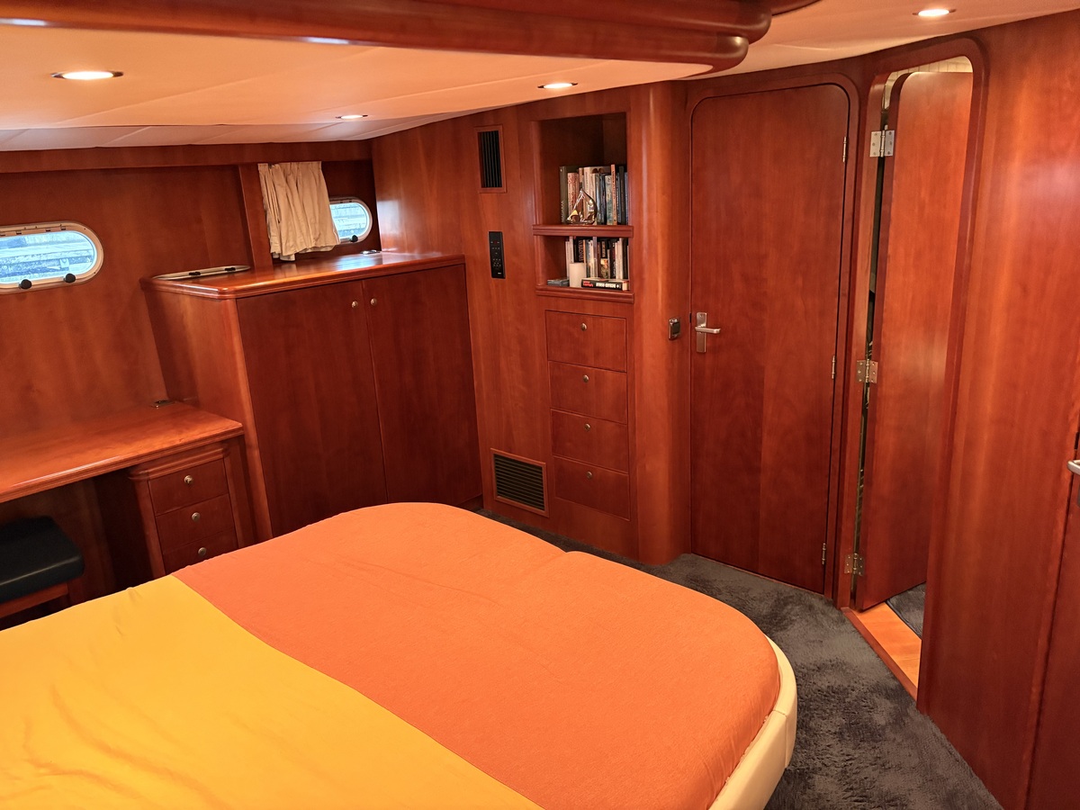 foto: 39 Valk Continental 18.60