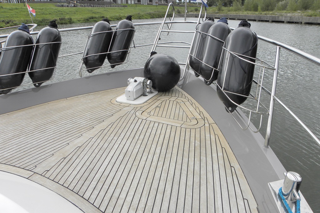 foto: 5 Pacific 155 Allure