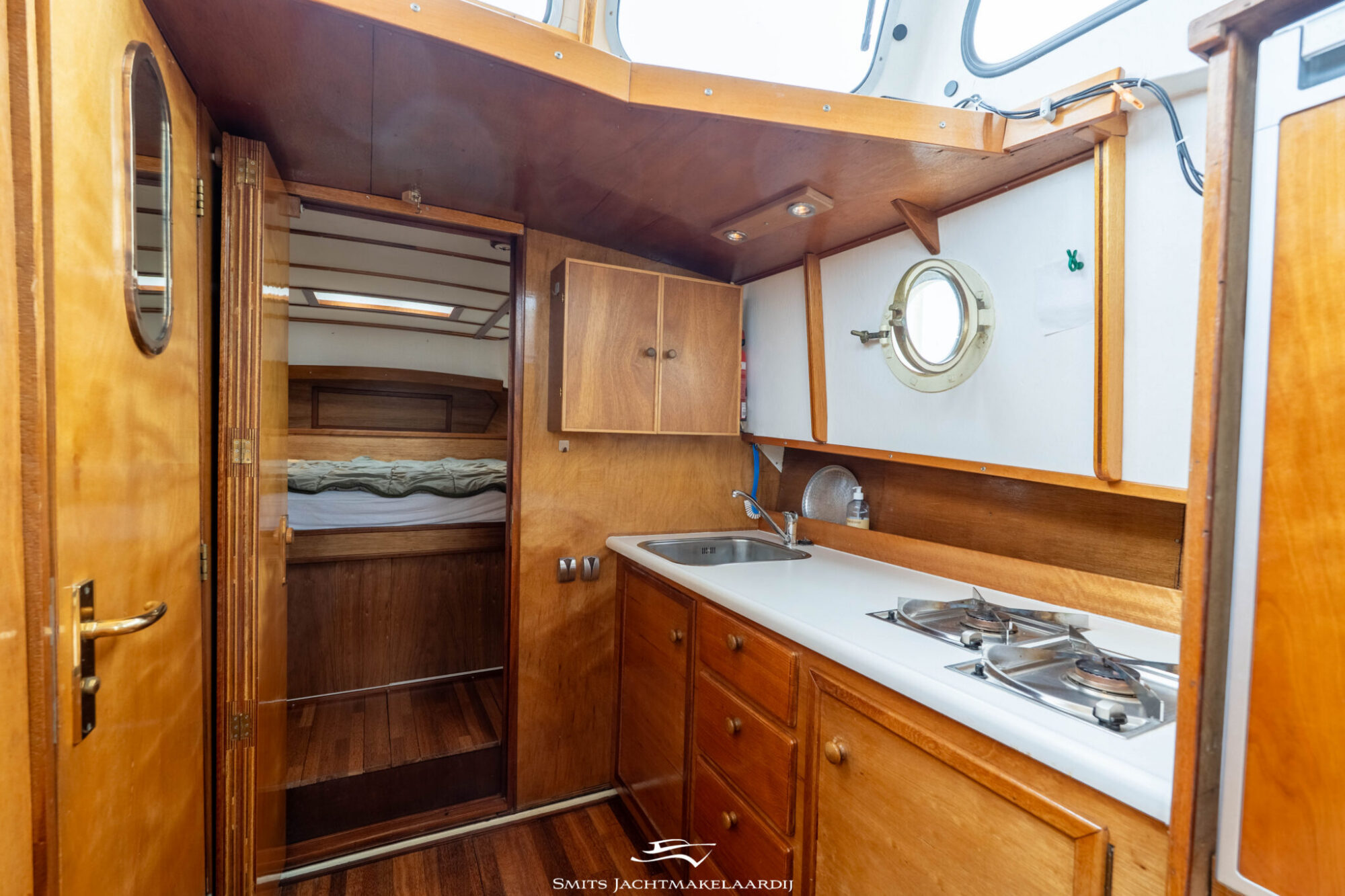 foto: 4 Damen Damen vlet 12.20 OK