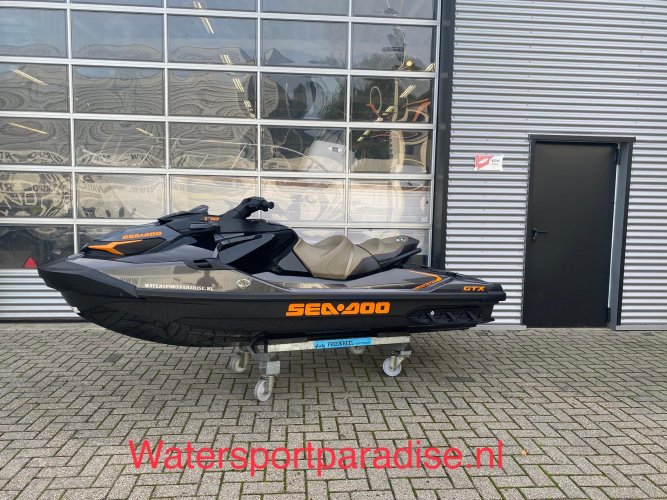 hoofdfoto: 1 Sea-Doo GTX 170