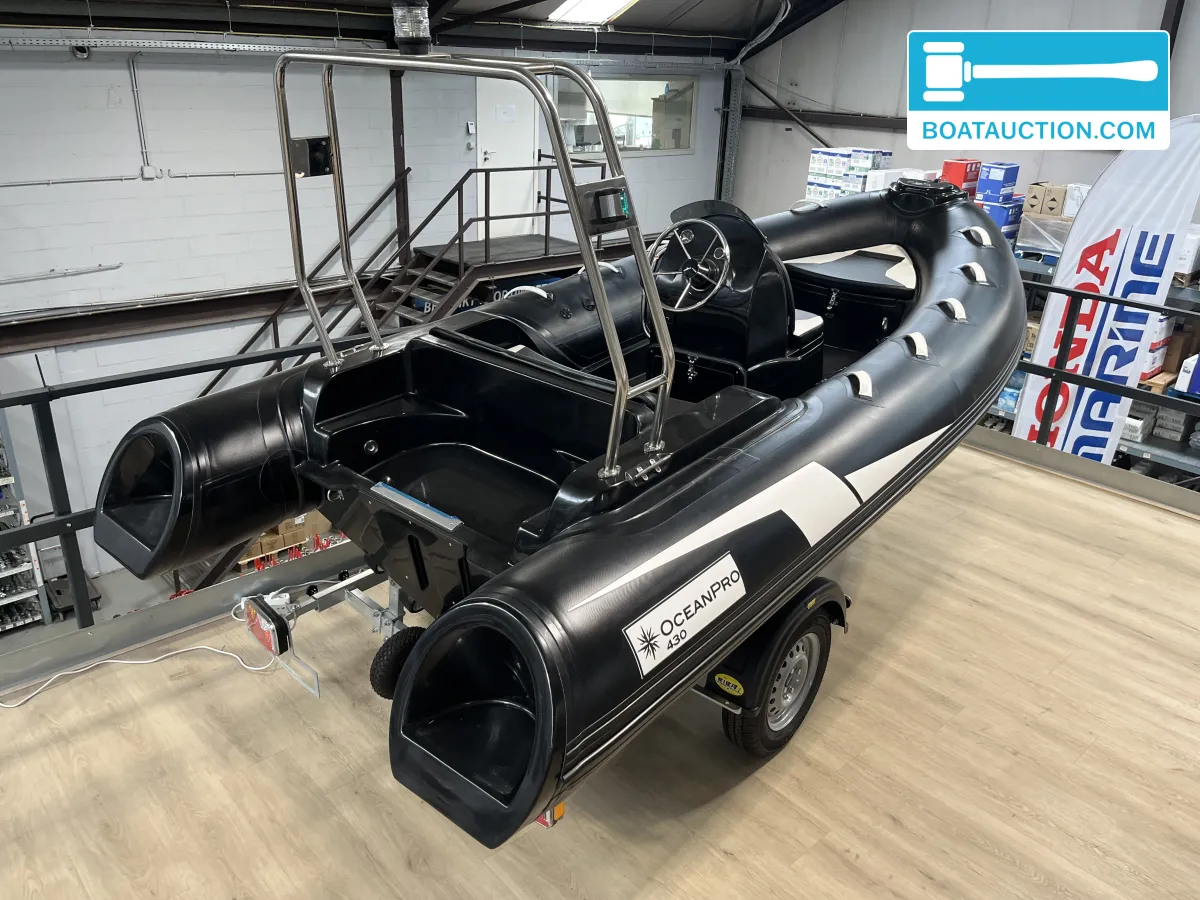 foto: 12 Ocean Pro 430