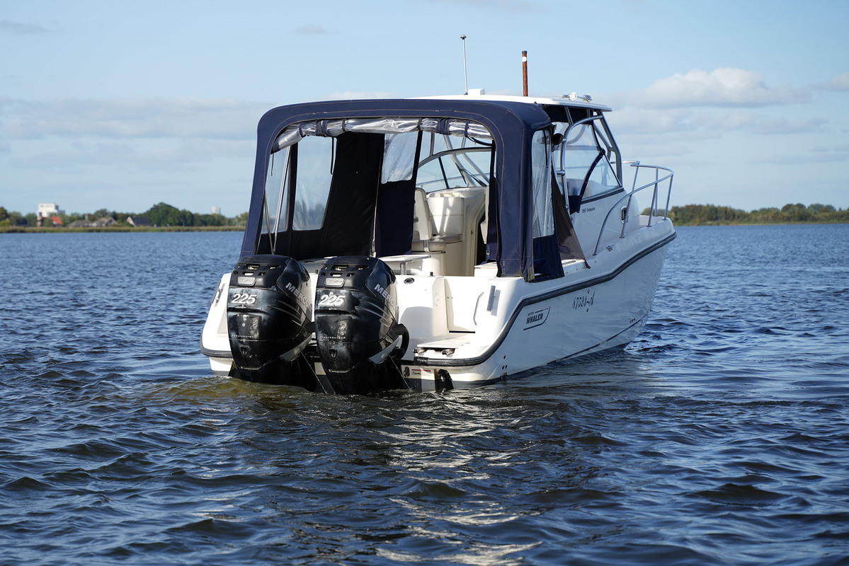 foto: 4 Boston Whaler 285 Conquest