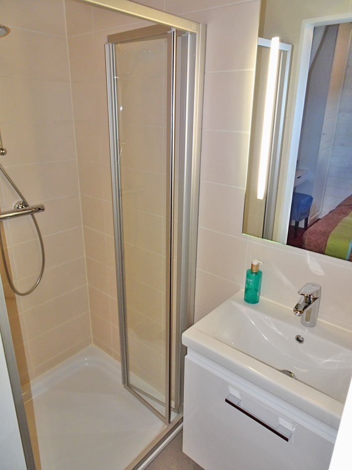 foto: 55 Spits B&B Varend Woonschip 39.09 met CvO