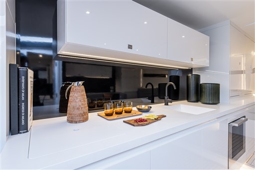 foto: 18 Vandutch 56 - New