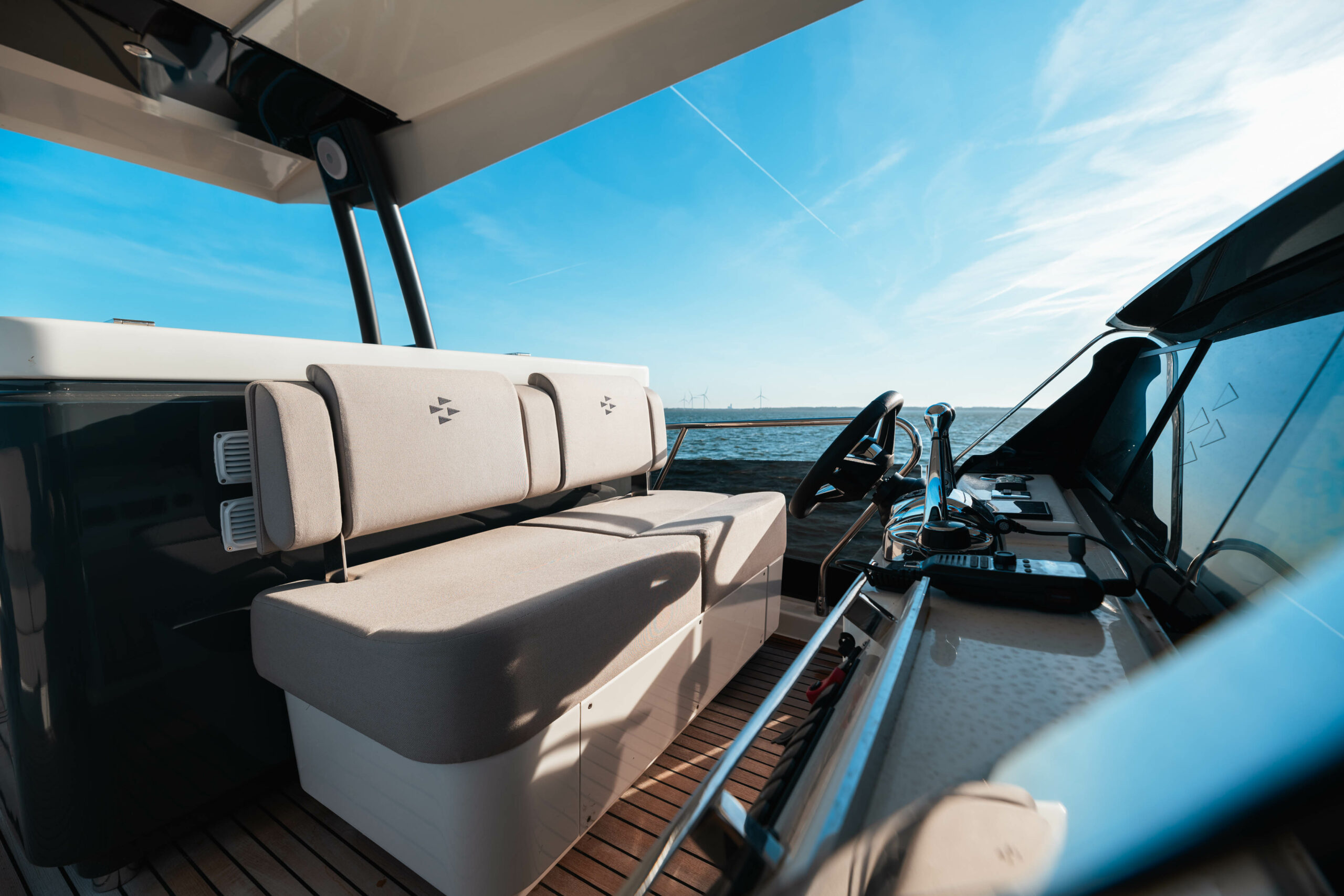 foto: 117 Prestige X60 Flybridge #08