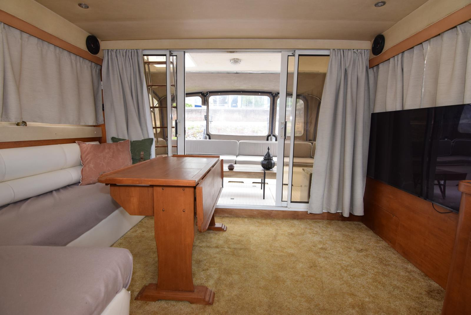 foto: 144 Princess 388 Flybridge