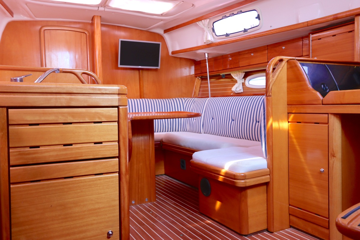 foto: 4 Bavaria 37-2 C
