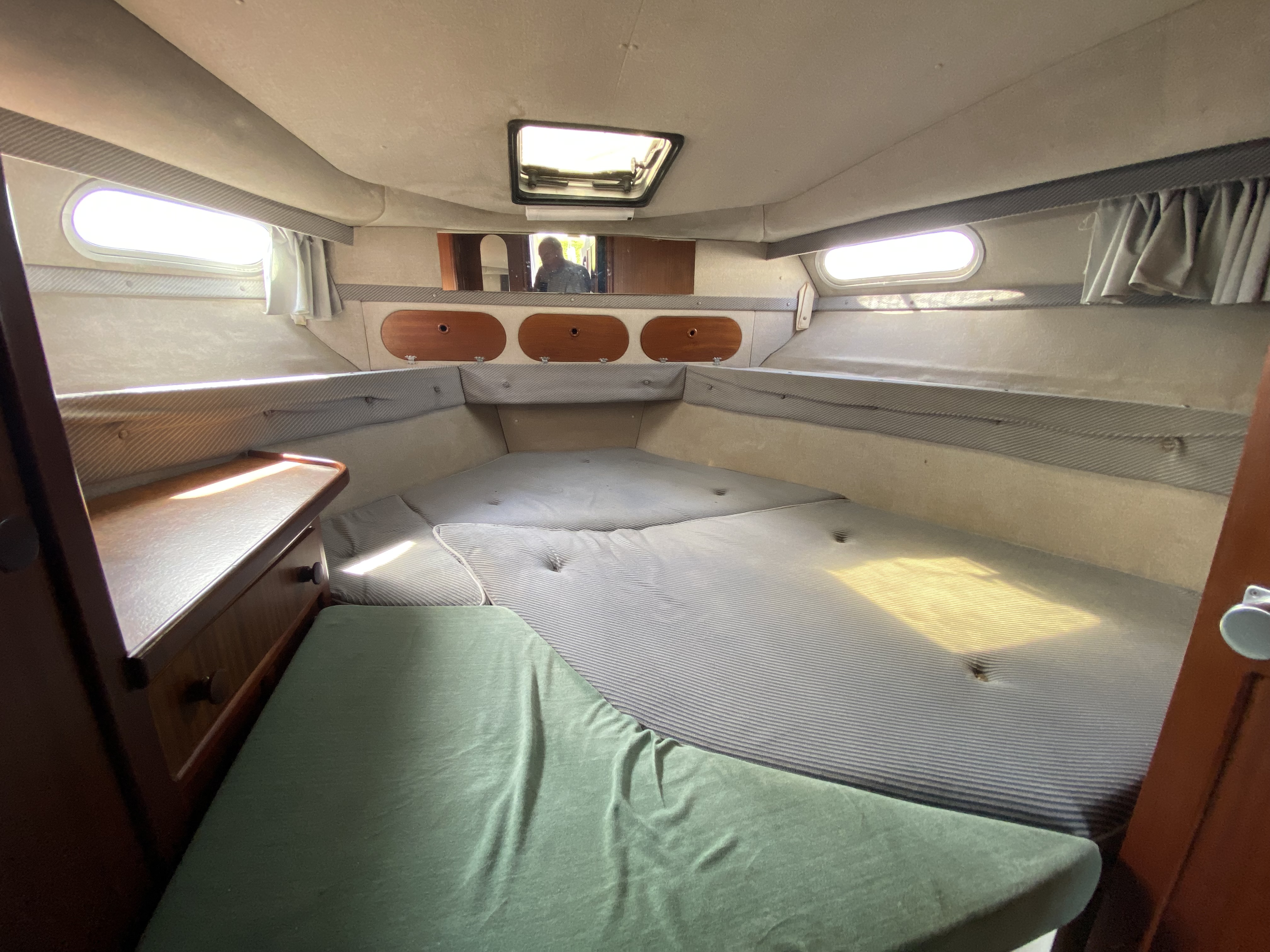 foto: 8 Sealine 305 Fly