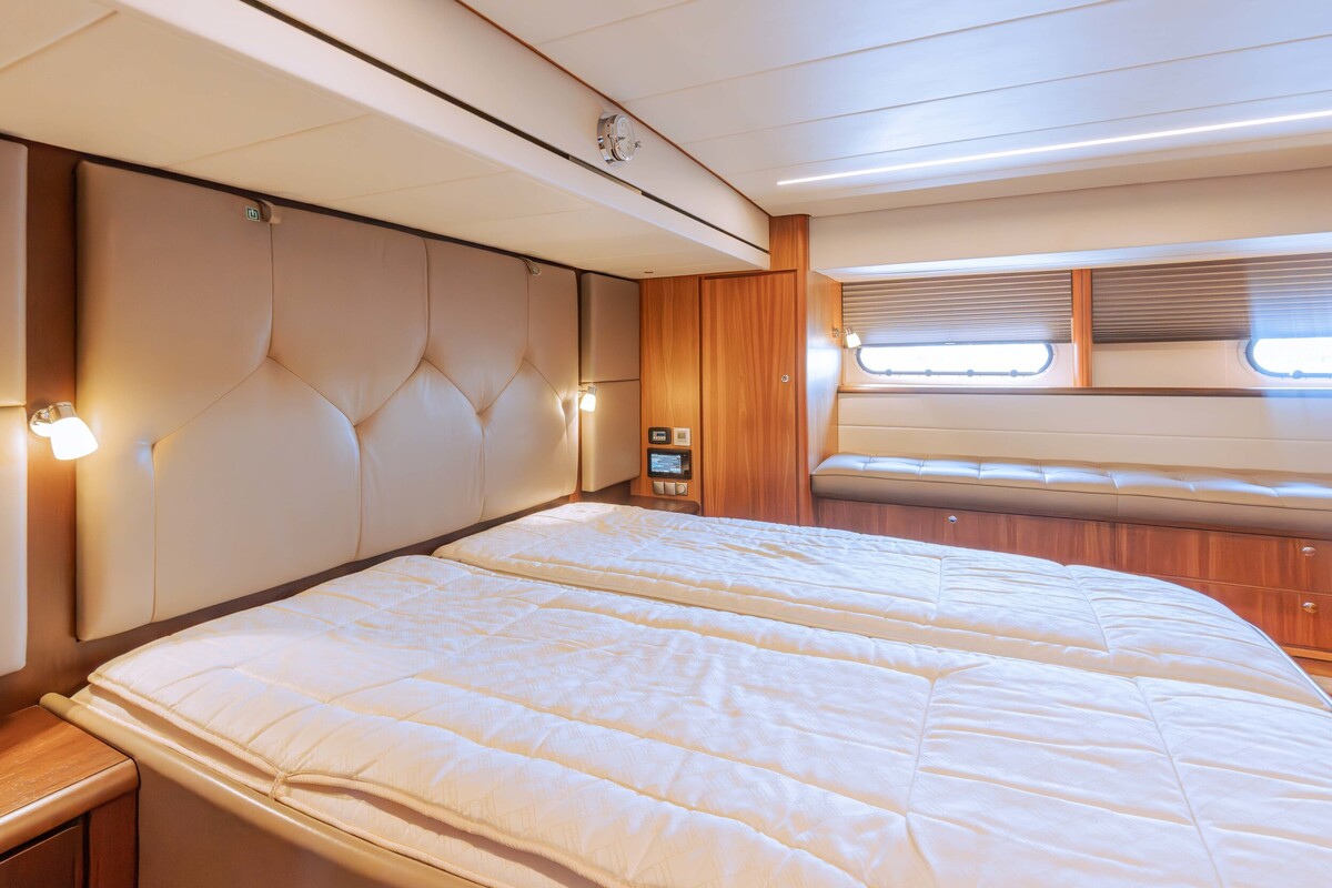 foto: 7 Linssen Grand Sturdy 590 AC Wheelhouse L-Class