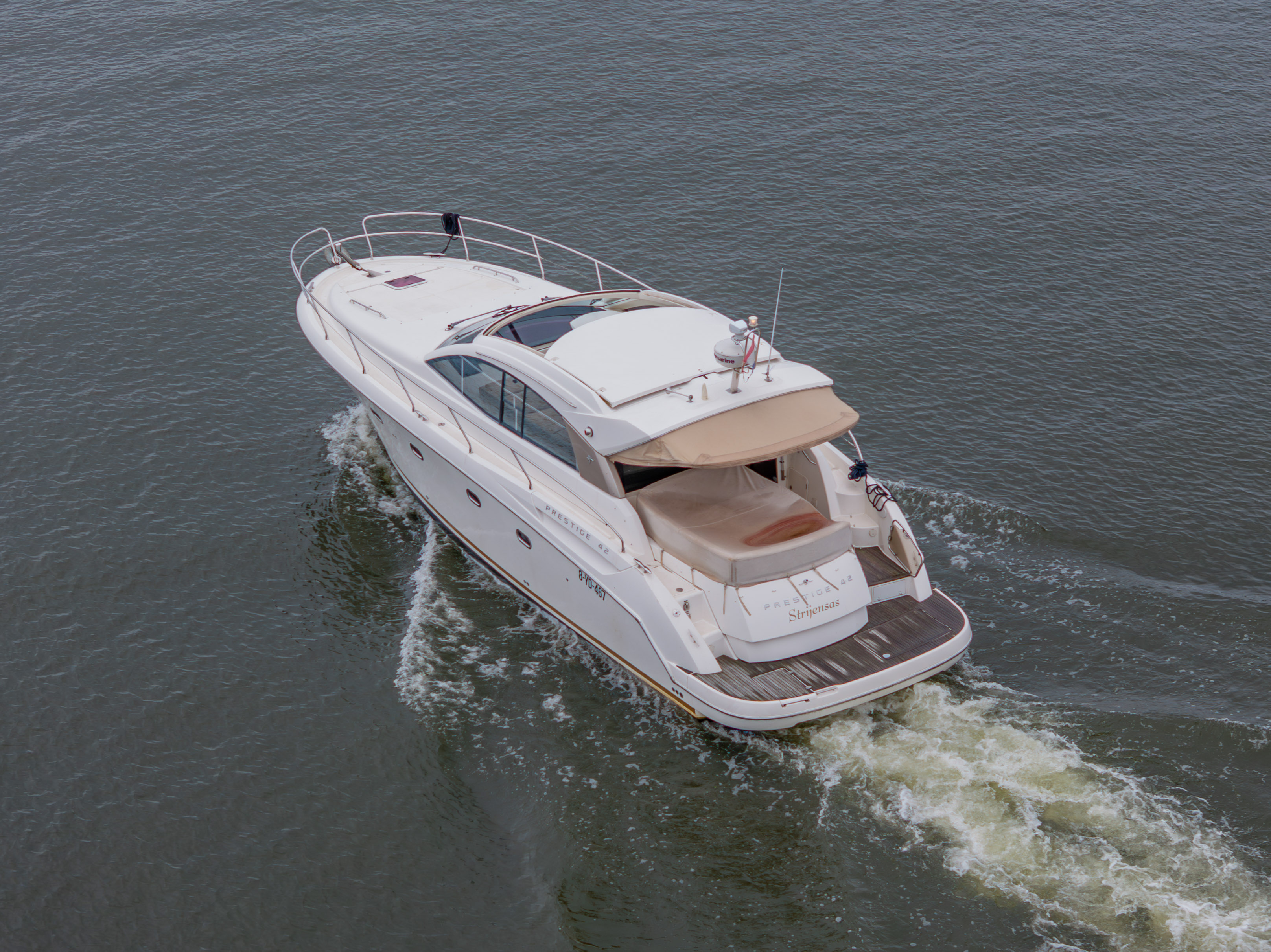 foto: 98 Jeanneau Prestige 42S