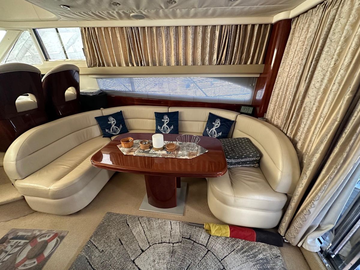 foto: 30 Princess 50