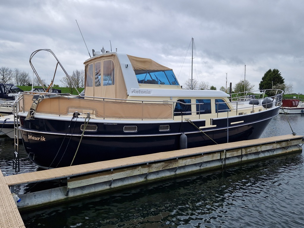 foto: 28 Flevokotter 13.80 AK