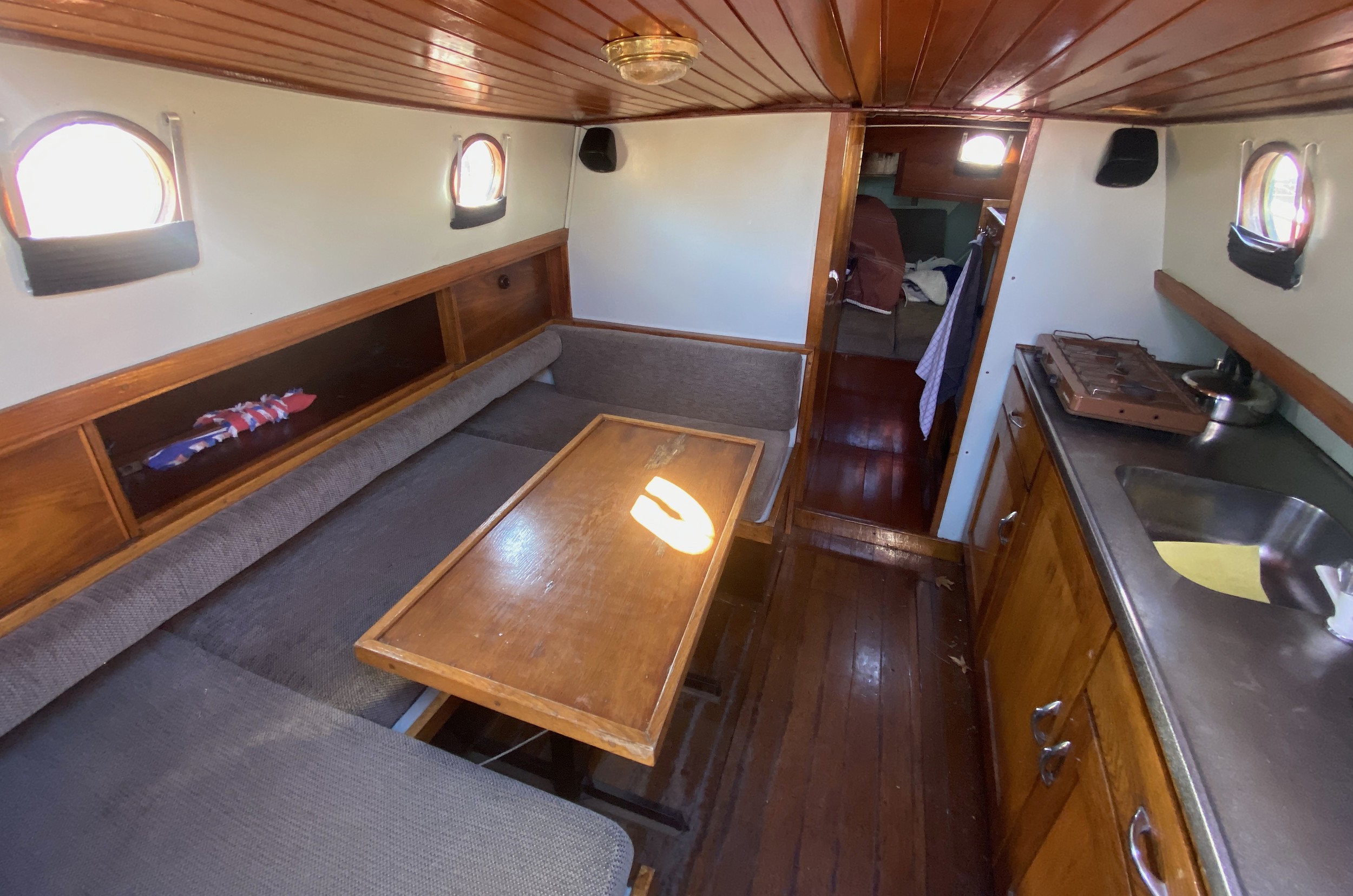 foto: 4 Zeeschouw Type Huitema