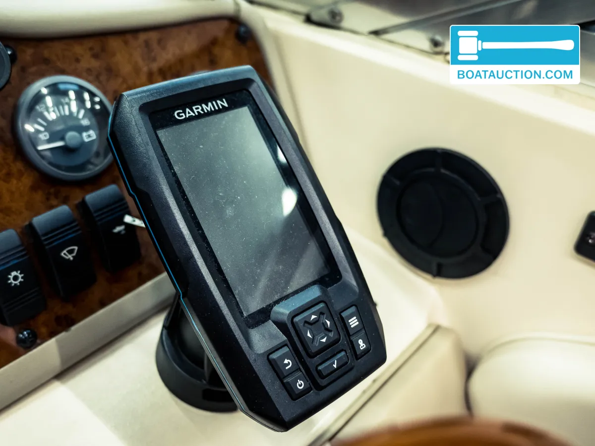 foto: 6 Sea Ray 200 Signature