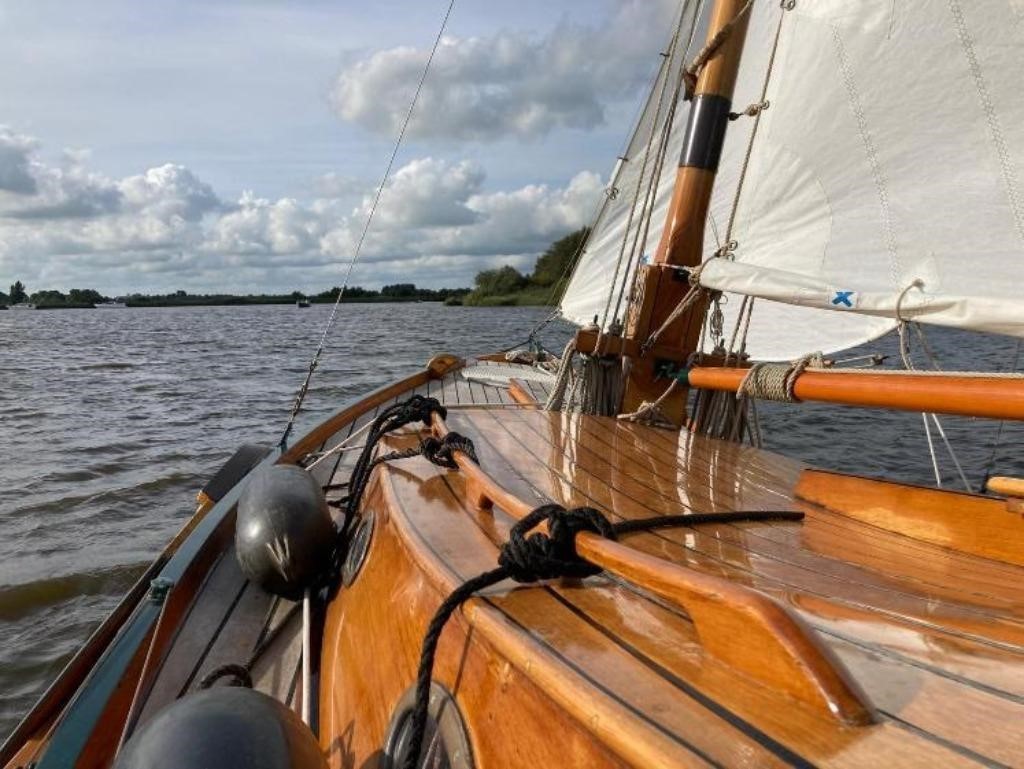 foto: 35 Van Der Meulen Kajuitzeilschouw 800