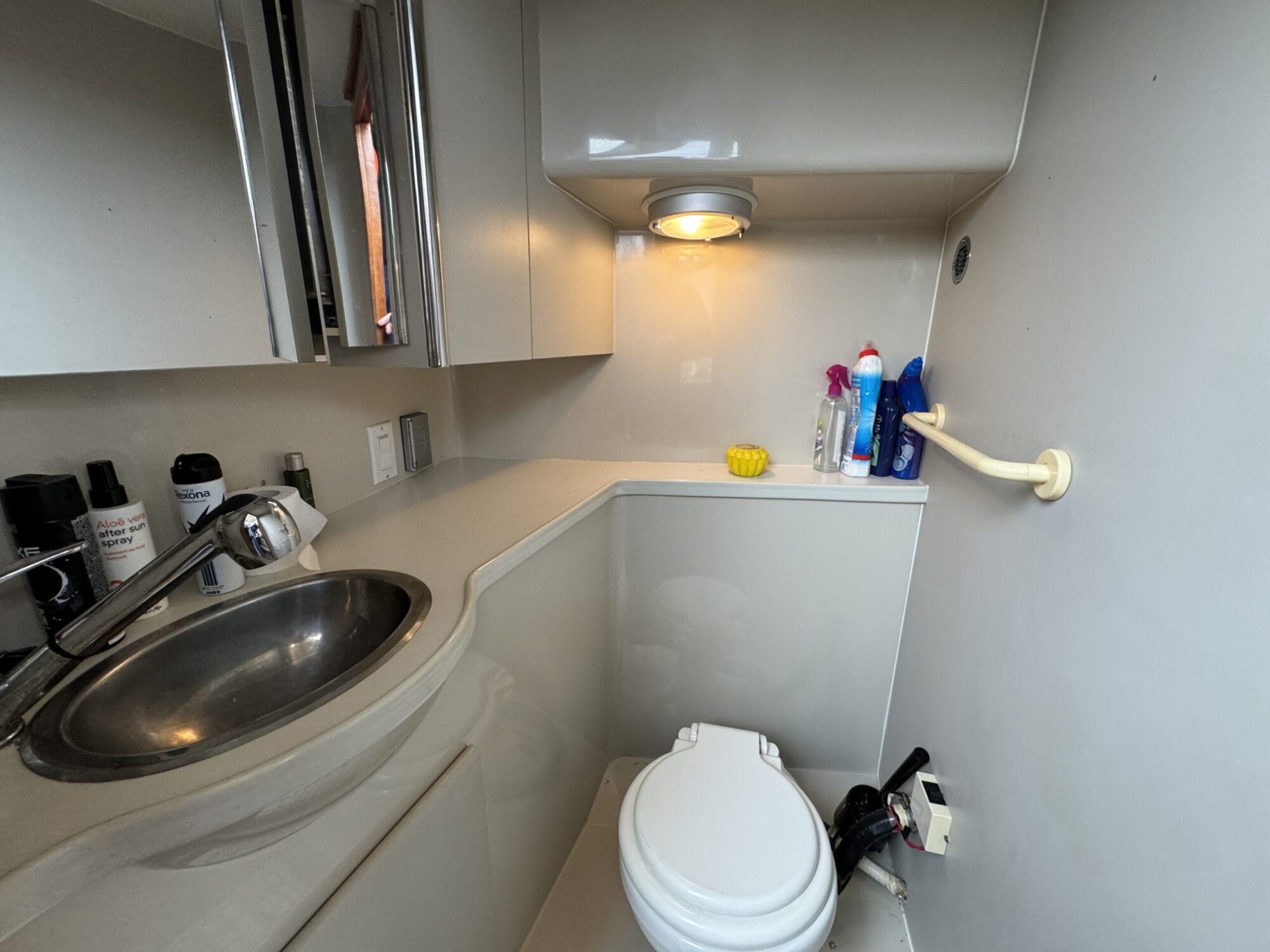 foto: 69 Carver Carver 28 Flybridge