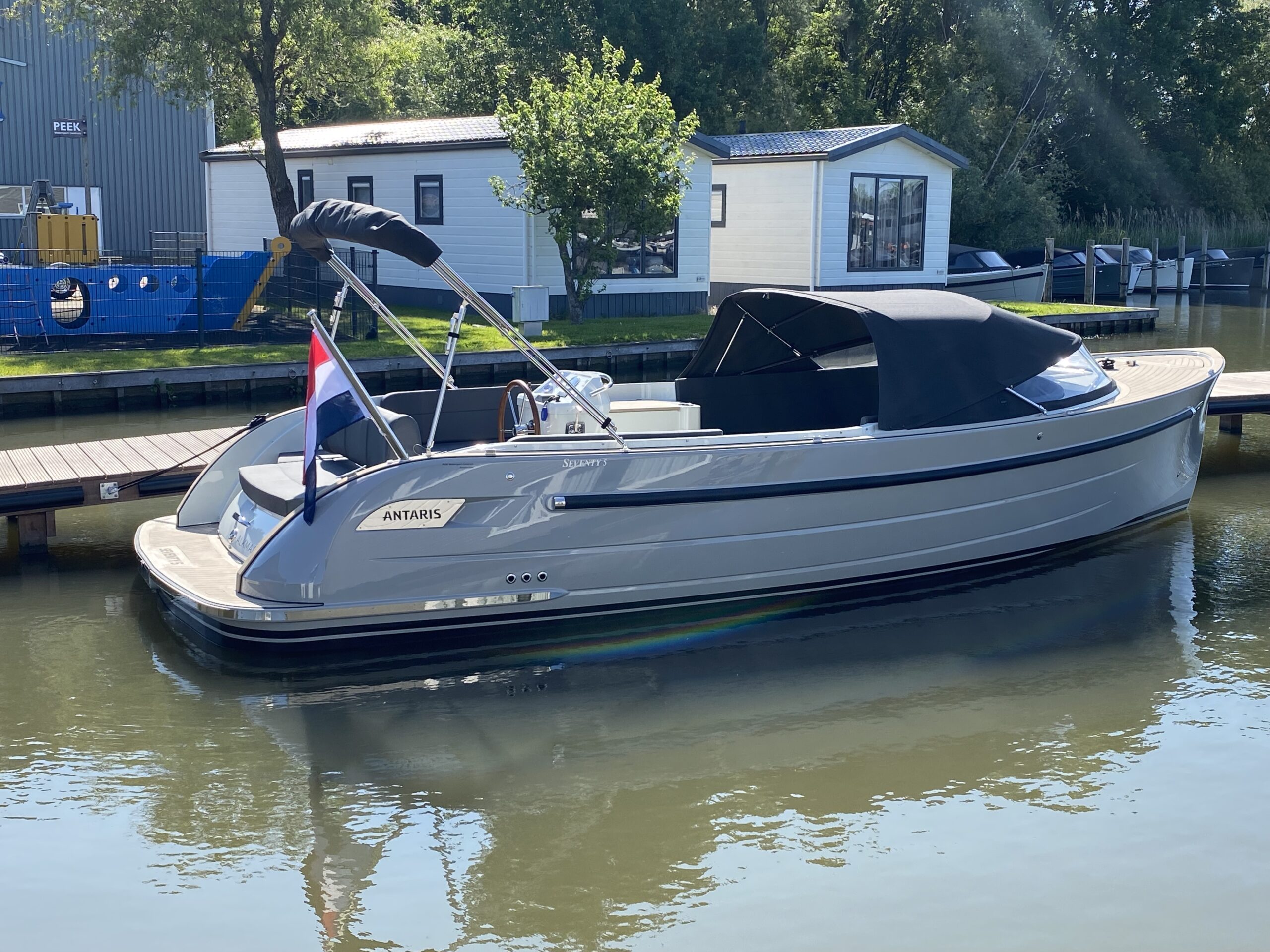 foto: 67 Antaris Seventy5 (op voorraad)