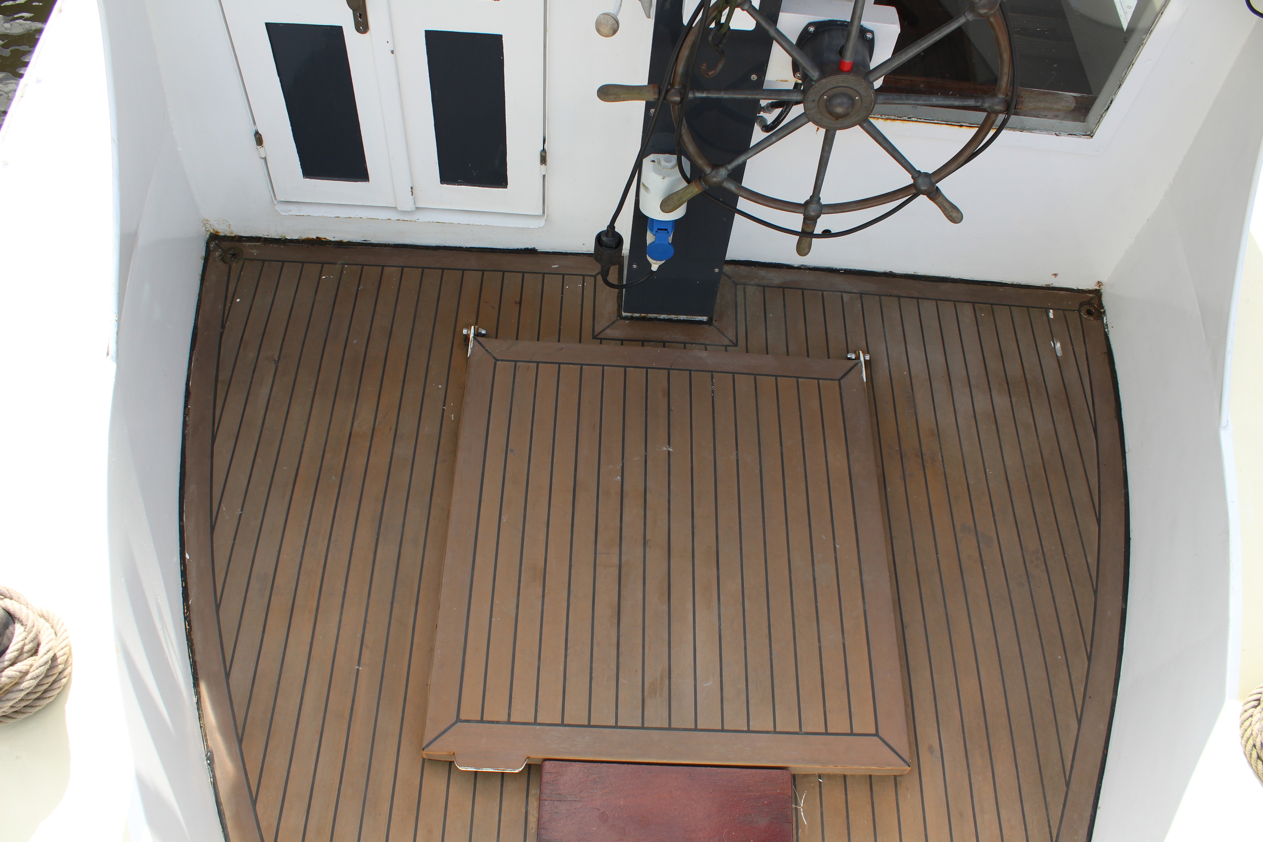 foto: 5 Cabin 9.75