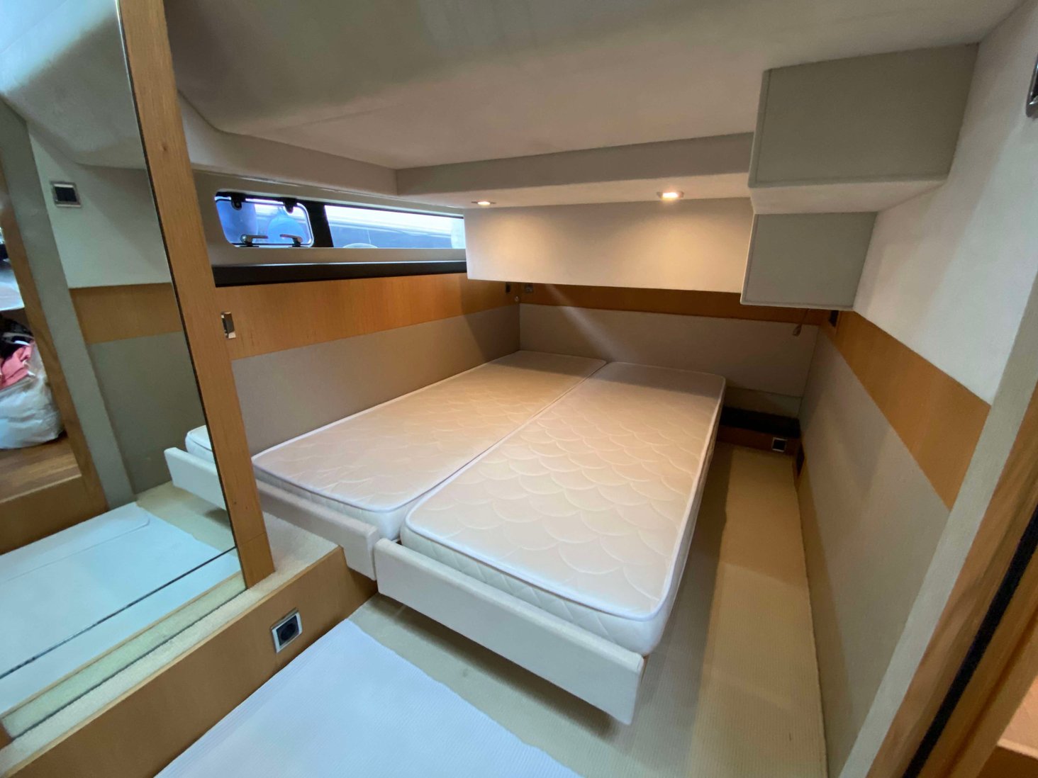 foto: 21 Fairline Squadron 42