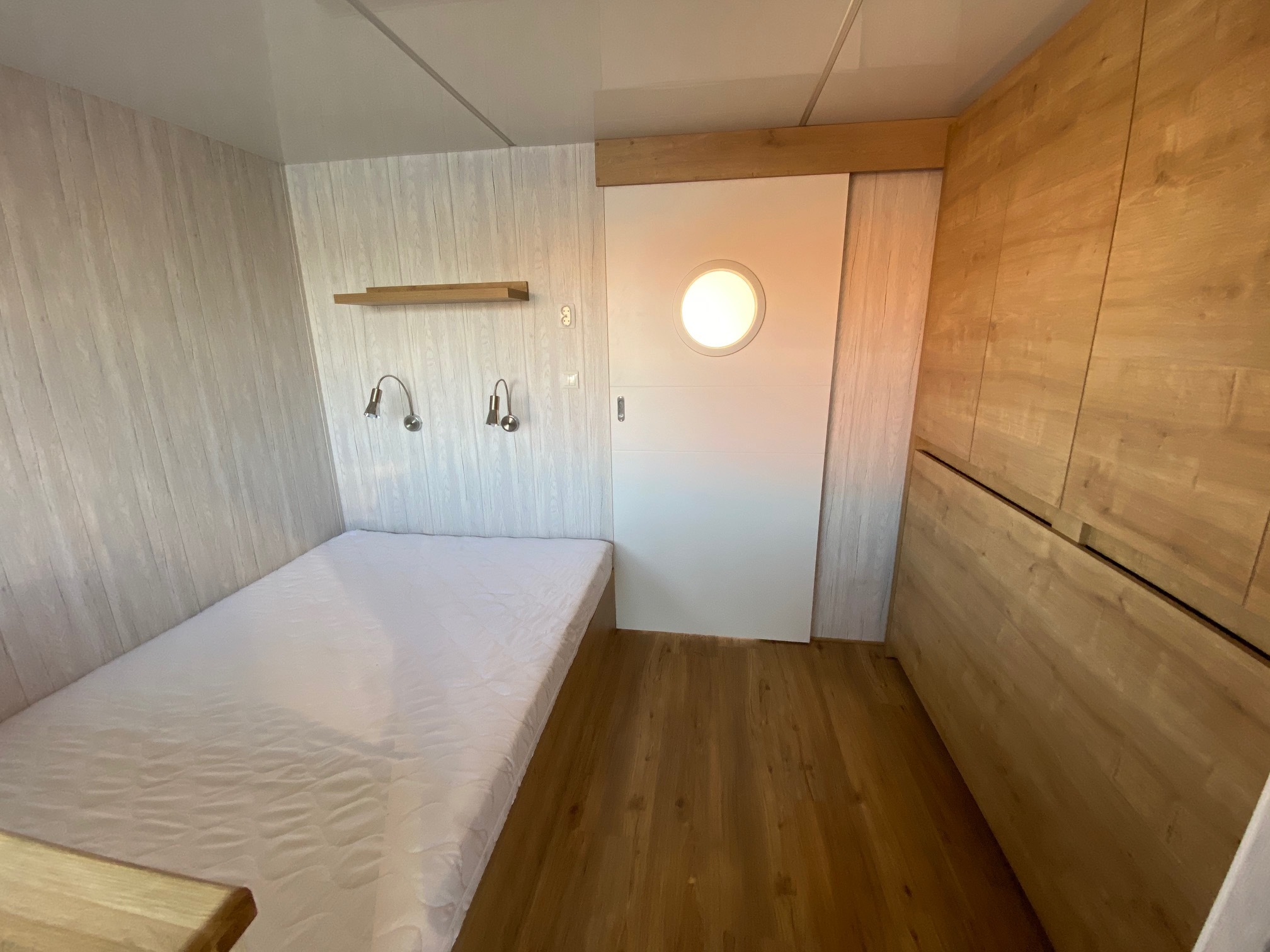 foto: 4 Campi 340 Houseboat