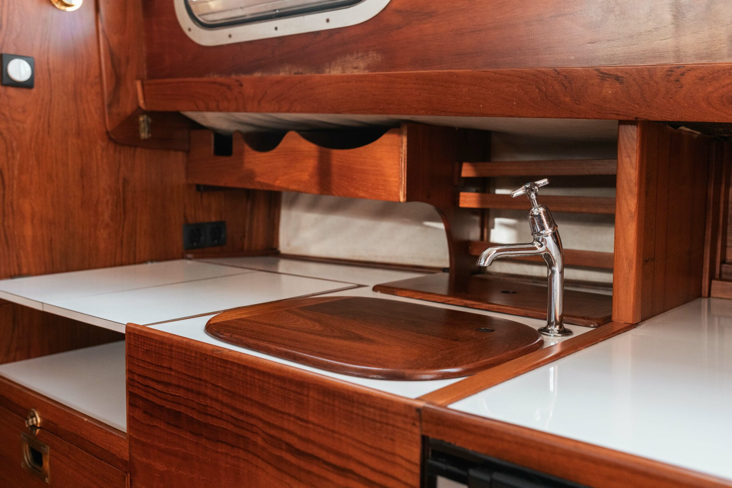 foto: 26 Fairways Marine Fisher 30 Pilothouse Ketch