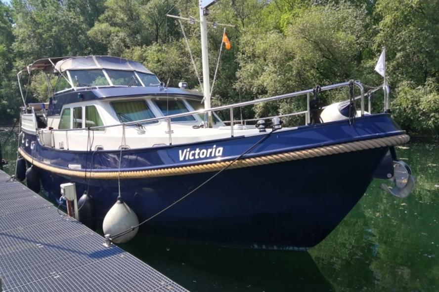 foto: 4 Linssen Grand Sturdy 410 AC Twin