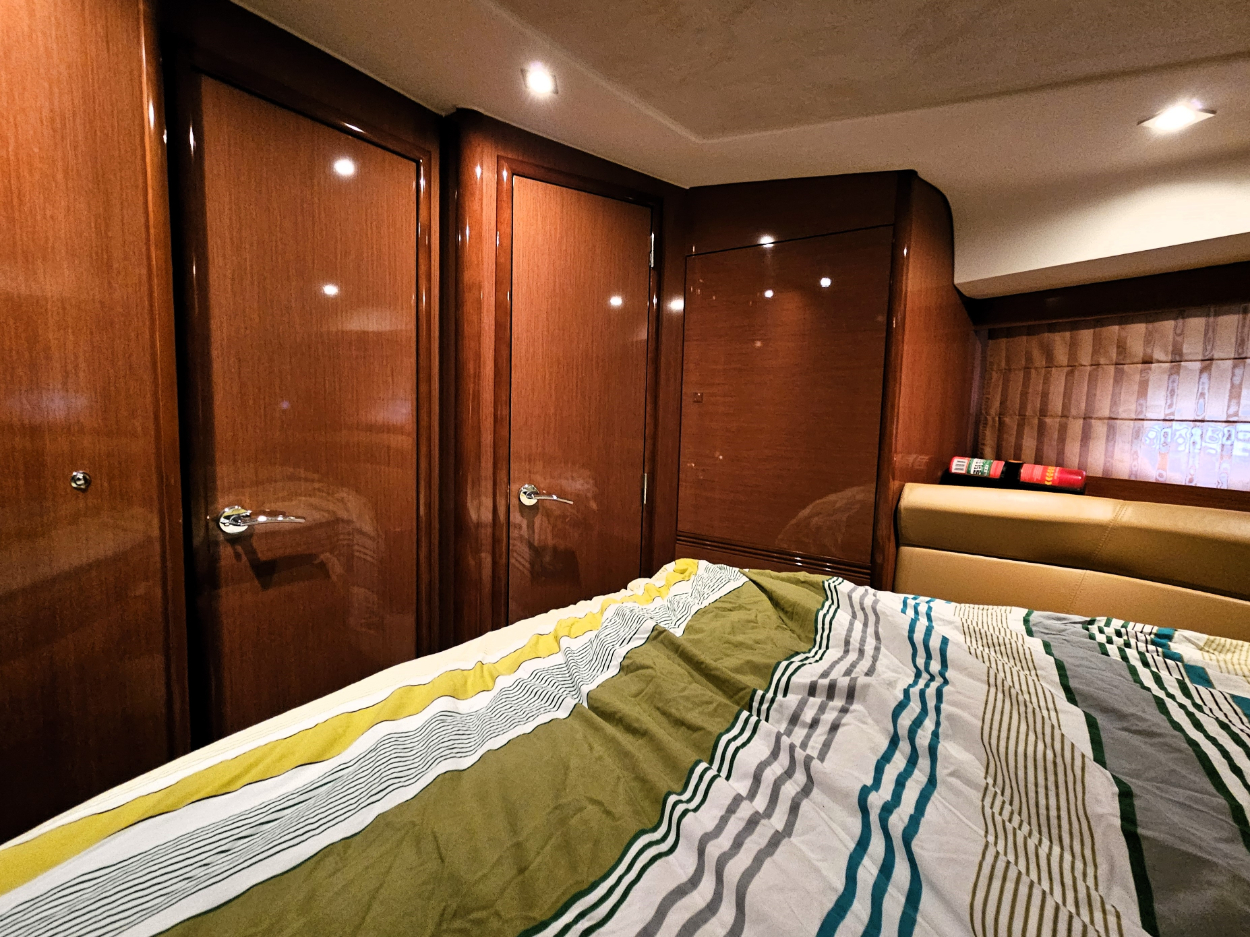 foto: 5 Jeanneau Prestige 42S