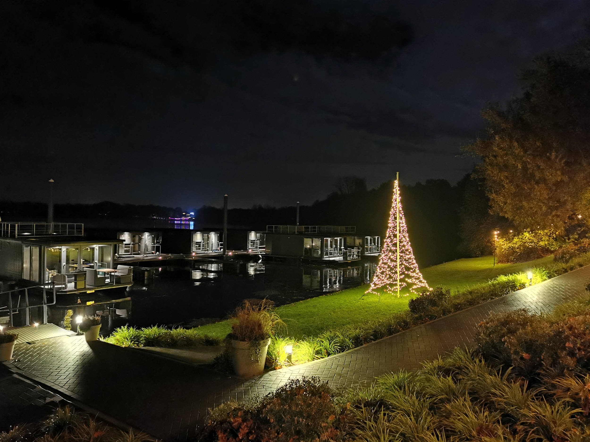 Havenlodge Melite Houseboat (met Huurligplaats)