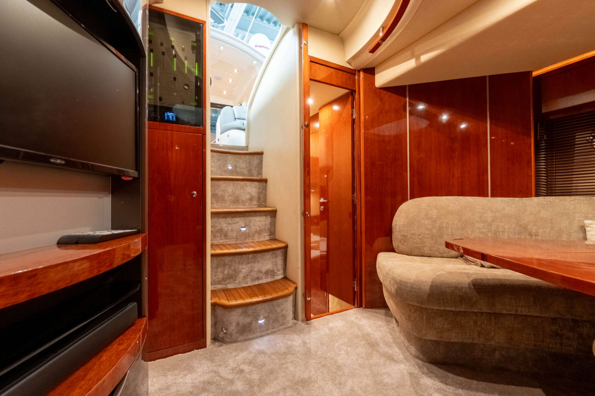 foto: 5 Fairline Fairline Targa 62