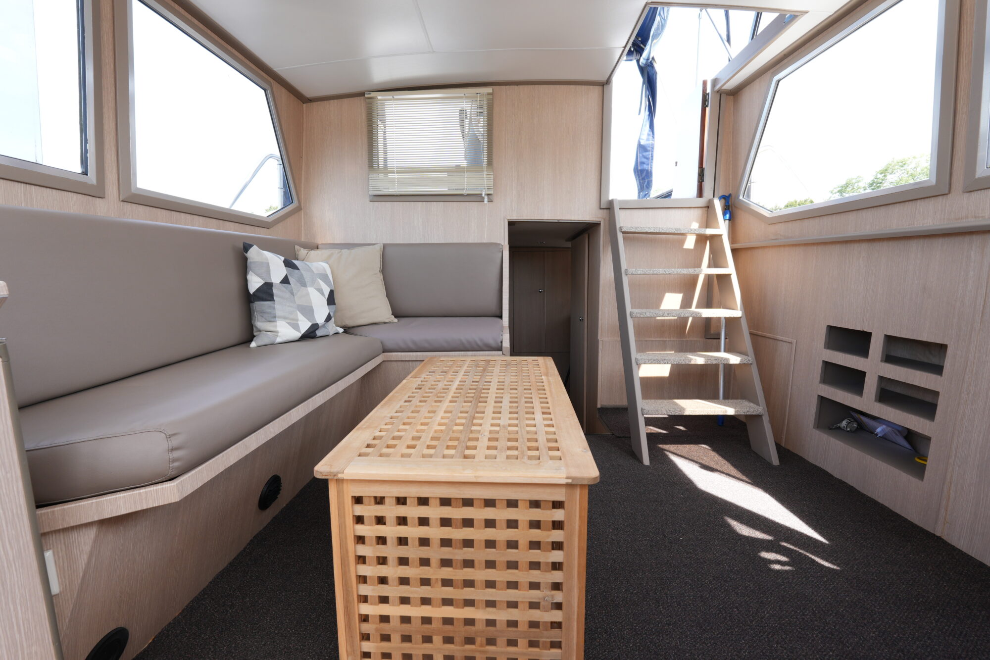 foto: 4 Vechtkruiser Vechtkruiser 10.50 AK Cabrio