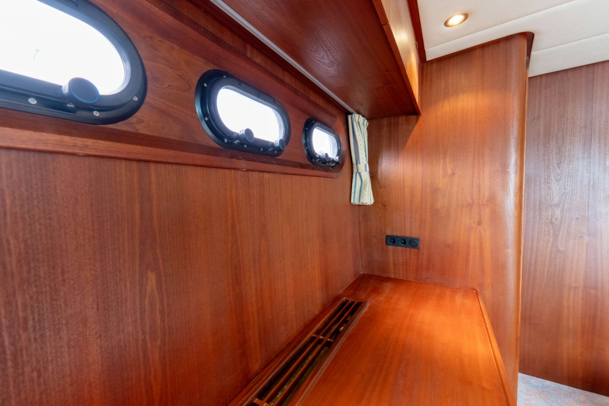 Pacific Pacific Allure 180 Cabrio