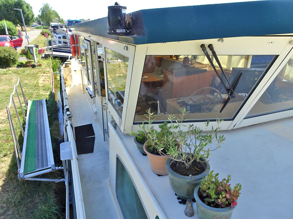 foto: 5 Luxe Motor 24.00, UBC Rijn