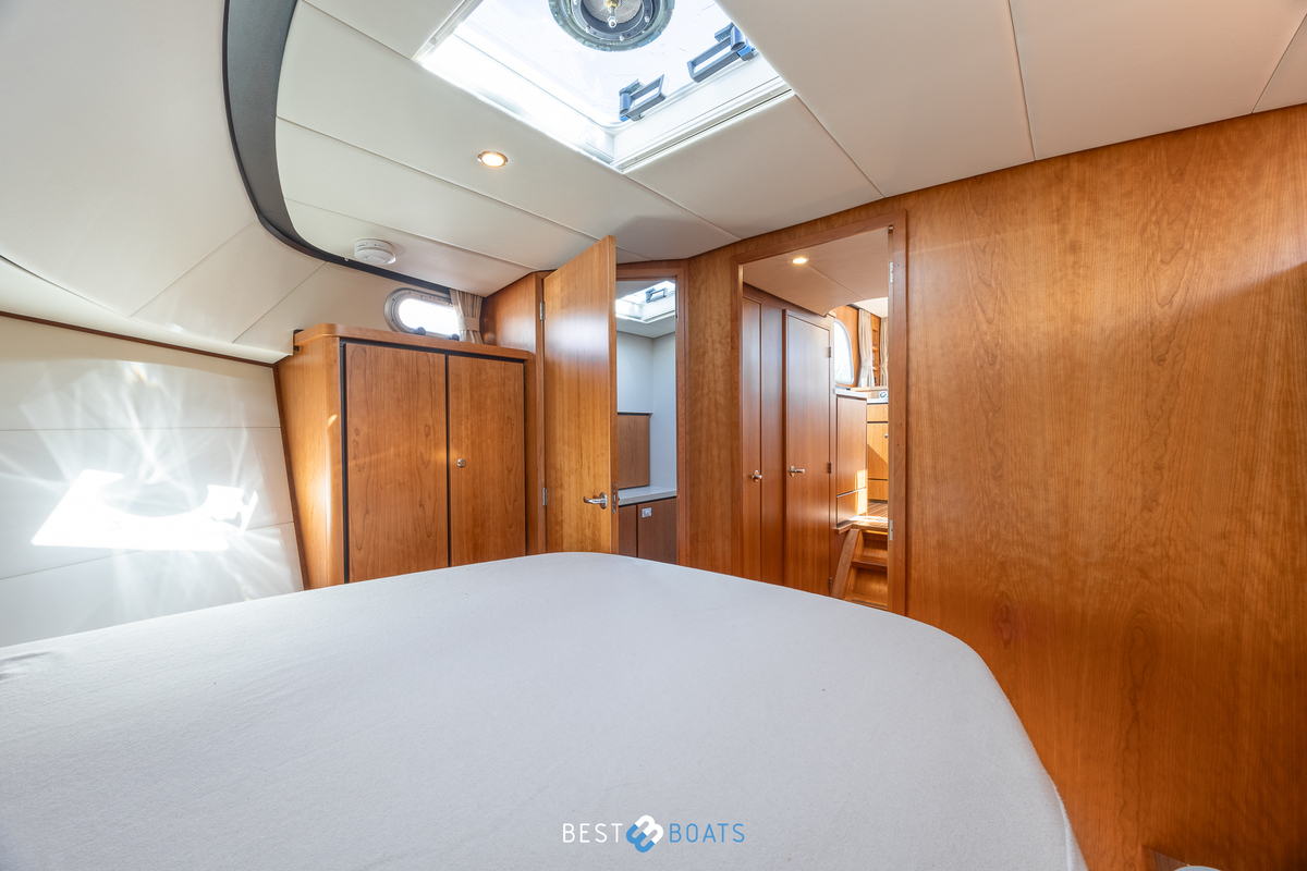 foto: 47 Linssen Grand Sturdy 40.0 Sedan