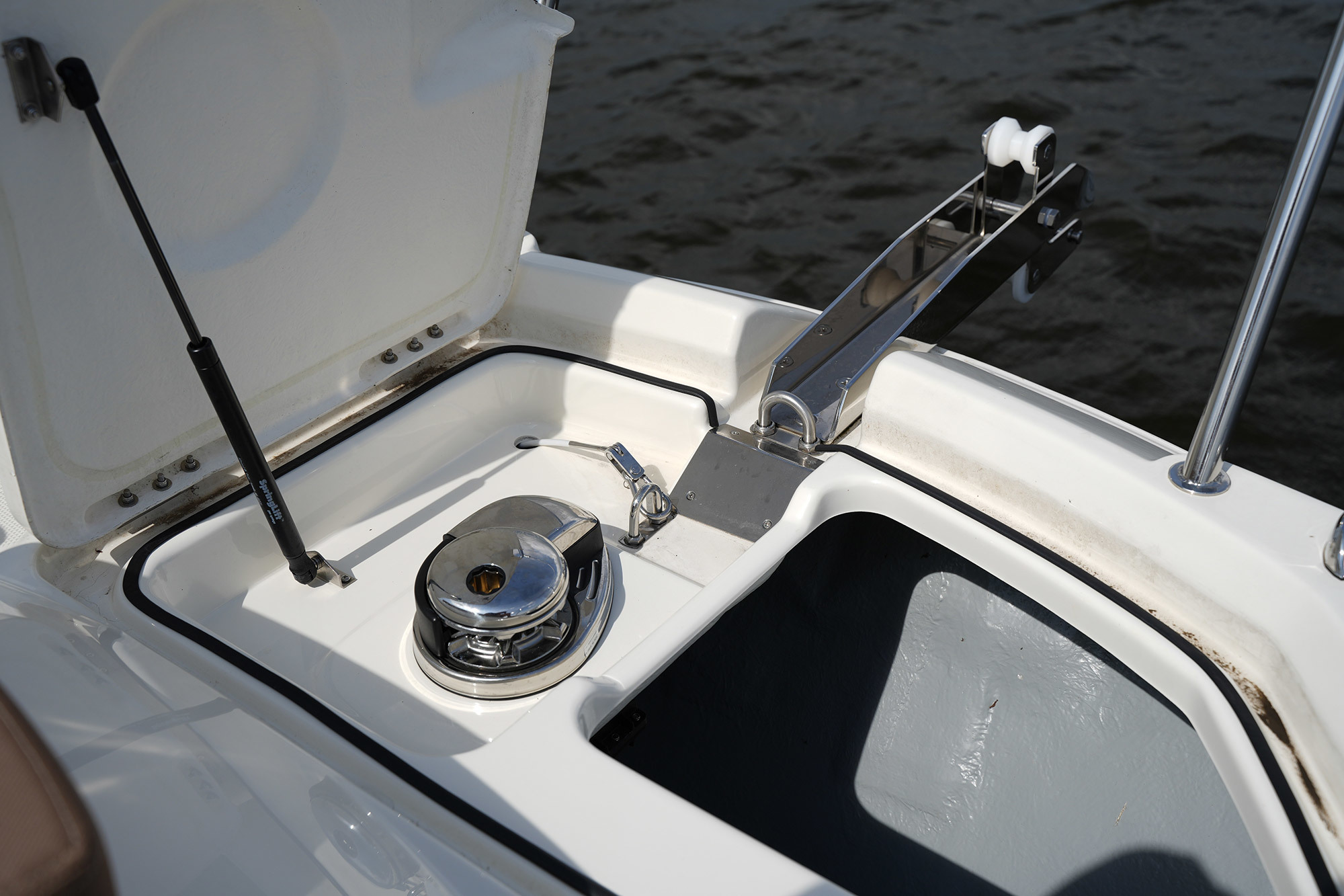 foto: 4 Quicksilver Activ 905 Weekend Outboard