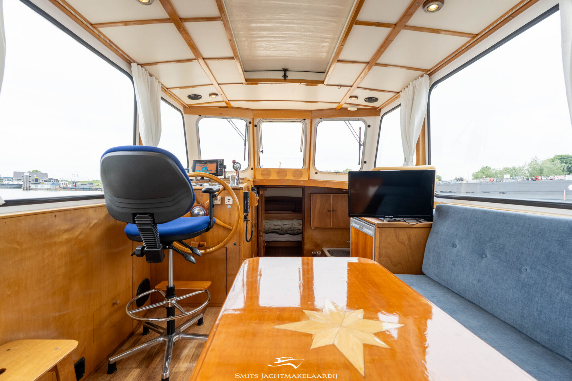 foto: 5 Damen Damen vlet 12.20 OK