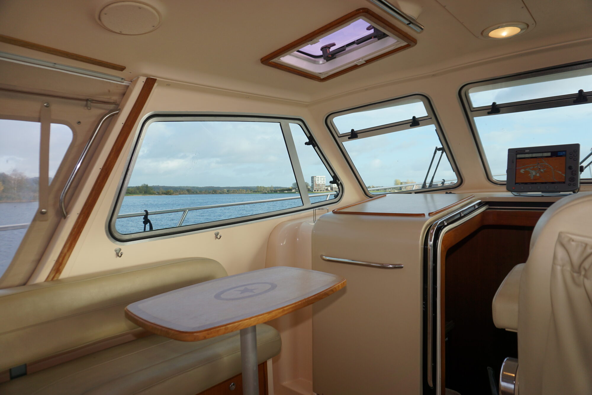 foto: 4 Island Packet Island Packet Craft 360 Express