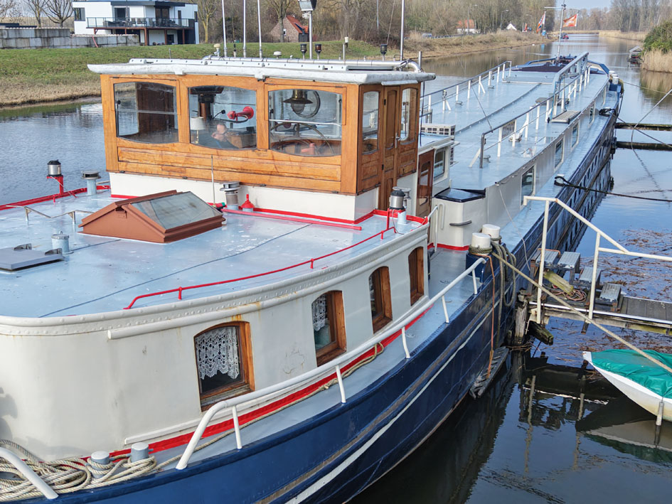 foto: 6 Luxe Motor 36.72, CBB Rijn